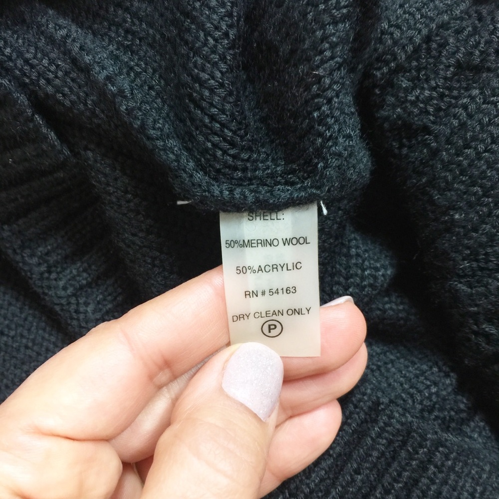 Sweater dress - Picture 3 of 5
